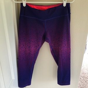 Reversible Zella workout capris